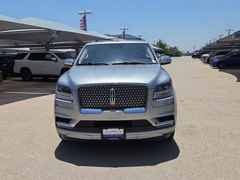 Used 2020 Lincoln Navigator L Black Label w/ Cargo Convenience Package AWD/4WD image 3