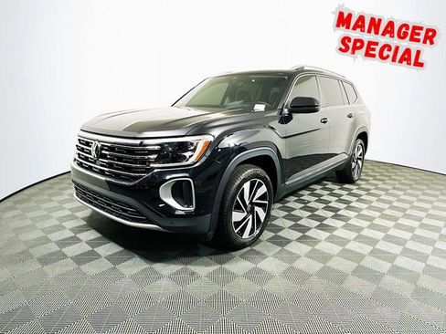 Used 2024 Volkswagen Atlas SEL image 4