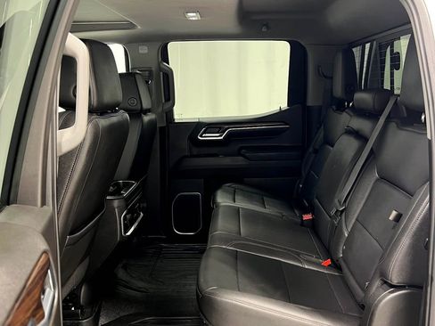 Used 2022 GMC Sierra 1500 SLT w/ SLT Premium Plus Package AWD/4WD image 34