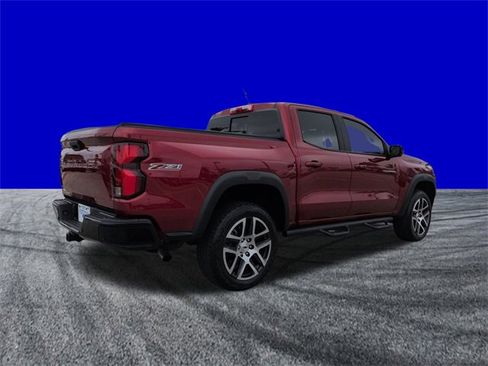 Used 2023 Chevrolet Colorado Z71 w/ Z71 Convenience Package 2 image 4