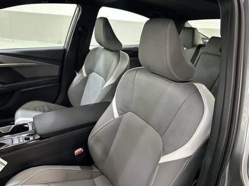 Used 2026 Toyota Camry SE image 13