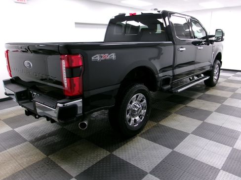 Used 2026 Ford F350 Lariat w/ Chrome Package image 14