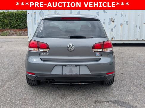 Used 2013 Volkswagen Golf 4-Door FWD image 5