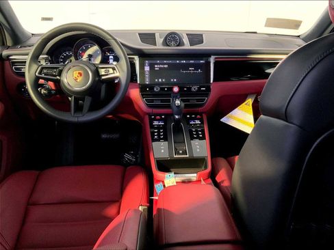 New 2026 Porsche Macan S image 14