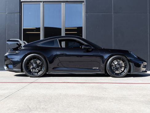 Certified 2026 Porsche 911 GT3 image 12