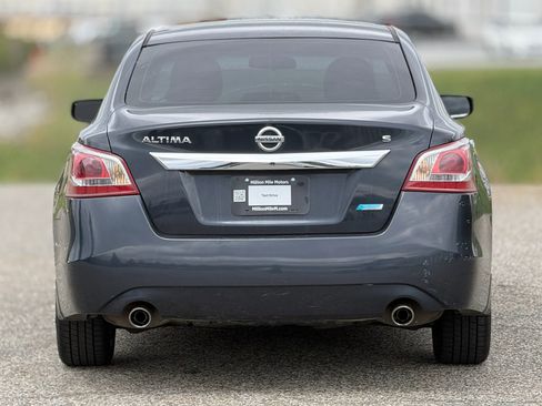 Used 2013 Nissan Altima 2.5 S image 4