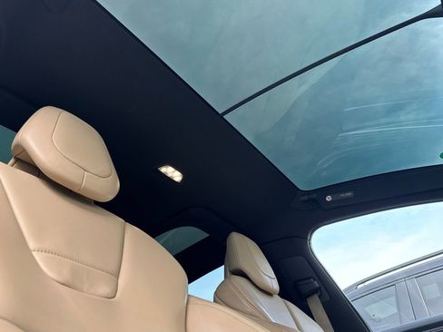 Used 2016 Tesla Model X 75D image 15