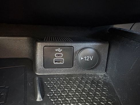 Used 2024 Ford Bronco Sport Outer Banks w/ Tech Package image 6