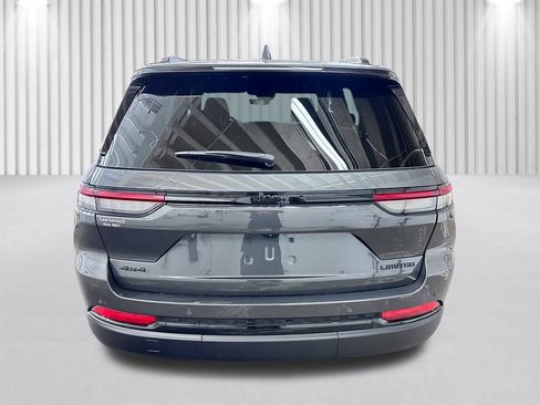 New 2025 Jeep Grand Cherokee Limited w/ Black Appearance Package image 6