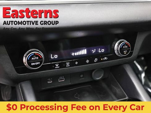 Used 2022 Mitsubishi Outlander SE FWD image 19