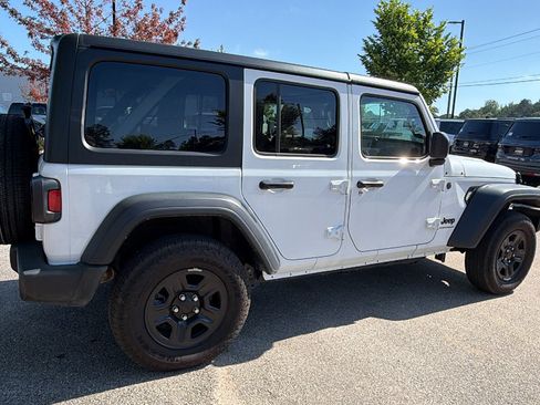 Used 2024 Jeep Wrangler Unlimited Sport AWD/4WD image 8