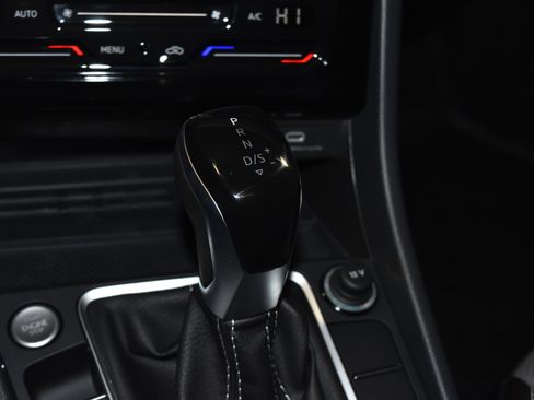 New 2026 Volkswagen Jetta SEL image 14