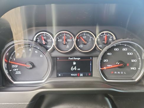 Used 2022 Chevrolet Silverado 1500 LT AWD/4WD image 23