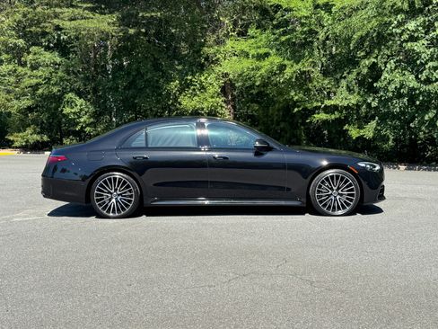 Used 2023 Mercedes-Benz S 580 4MATIC Sedan image 14