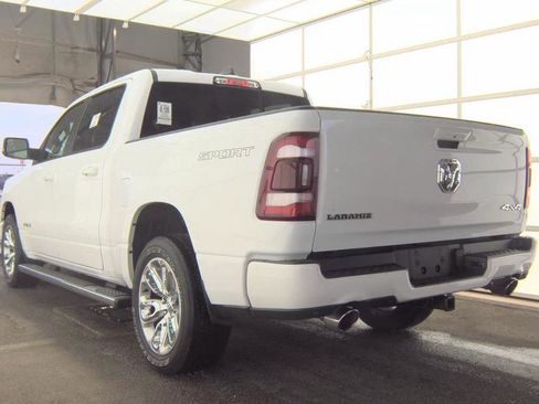 Used 2023 RAM 1500 Laramie AWD/4WD image 18