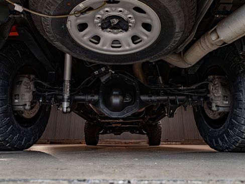 Used 2022 GMC Sierra 2500 AT4 w/ AT4 Premium Plus Package image 15