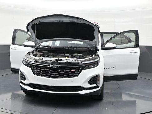 Used 2024 Chevrolet Equinox RS w/ RS Leather Package FWD image 33
