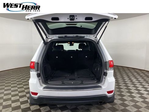 Used 2015 Jeep Grand Cherokee Limited w/ Luxury Group II image 22