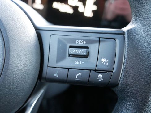 Certified 2025 Nissan Kicks SV w/ SV Premium Package image 29