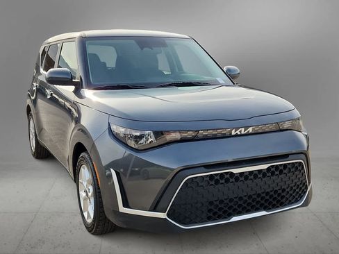 Used 2024 Kia Soul LX w/ Option Group 015 image 3