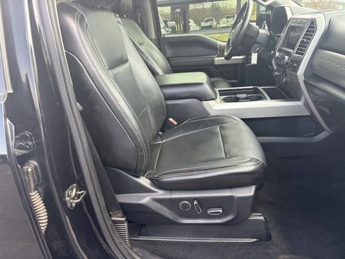 Used 2017 Ford F250 Lariat w/ Tow Technology Bundle AWD/4WD image 19