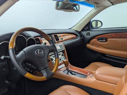Used 2002 Lexus SC 430 Convertible RWD image 22