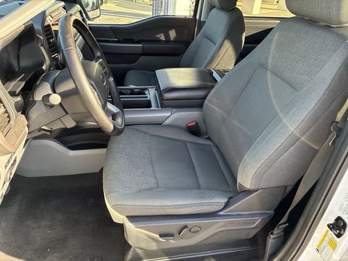 Used 2024 Ford F150 XLT w/ Equipment Group 302A MID image 9