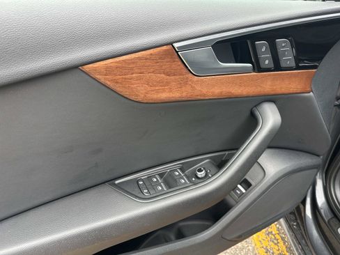 Used 2023 Audi A4 2.0T Premium w/ Convenience Package image 14