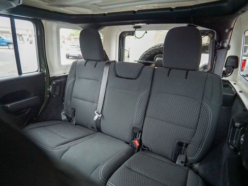 Used 2021 Jeep Wrangler Unlimited Sport AWD/4WD image 26