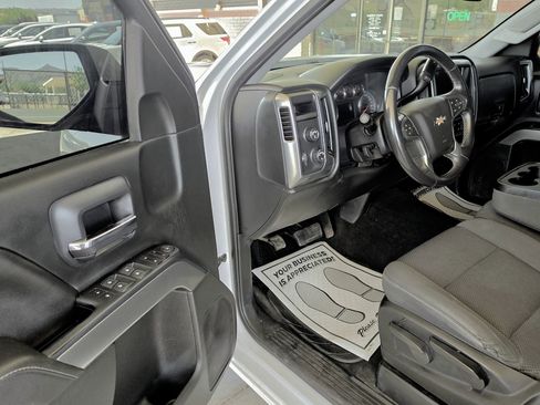 Used 2018 Chevrolet Silverado 1500 LT image 14