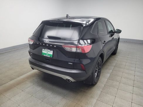 Used 2020 Ford Escape SE Sport image 9