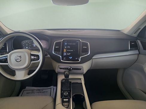 Used 2021 Volvo XC90 T5 Momentum image 21
