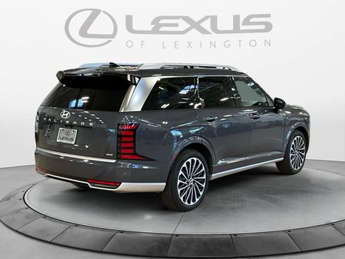 Used 2026 Hyundai Palisade Calligraphy AWD/4WD image 9