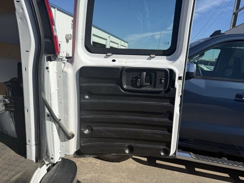 Used 2024 Chevrolet Express 2500 w/ Driver Convenience Package image 16