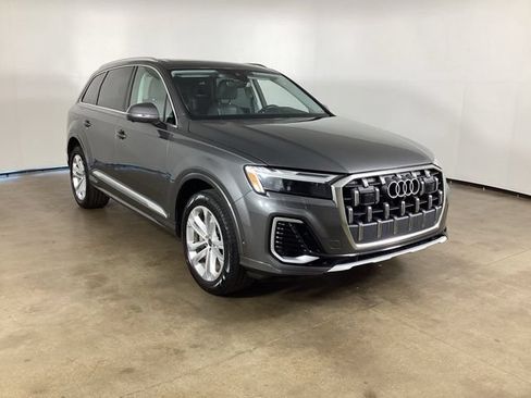 Used 2025 Audi Q7 3.0T Premium Plus AWD/4WD image 4
