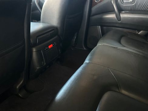 Used 2019 Nissan Armada SL w/ Premium Package RWD image 5