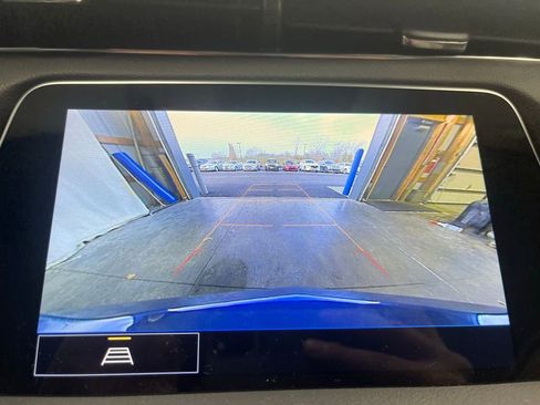 Used 2022 Cadillac XT4 Premium Luxury w/ LPO, Radiant Package image 18