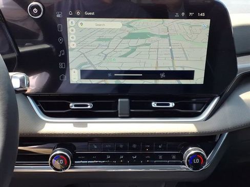 New 2026 Chevrolet Equinox LT AWD/4WD image 8