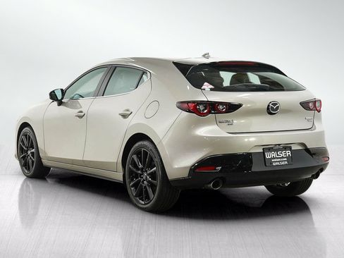 Used 2022 MAZDA MAZDA3 s AWD/4WD image 3
