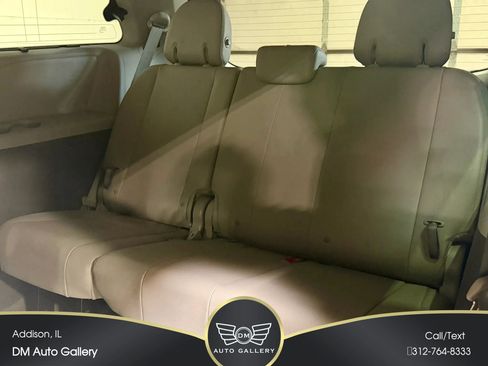 Used 2015 Toyota Sienna XLE w/ XLE Navigation Package AWD/4WD image 30