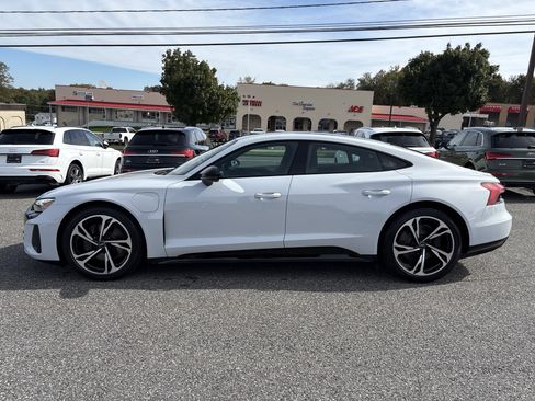 Certified 2023 Audi e-tron GT Premium Plus w/ Performance Package image 4