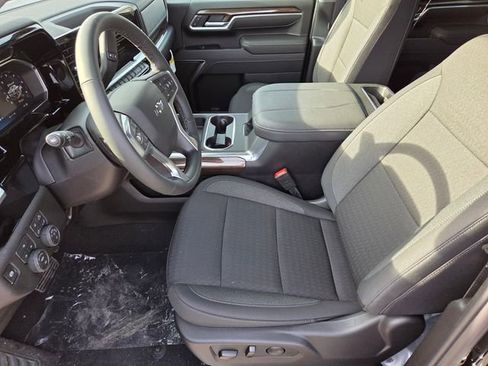 New 2026 Chevrolet Silverado 2500 LT w/ Trail Boss Package image 6