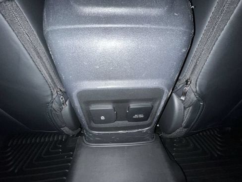 Used 2022 Ford Bronco Wildtrak AWD/4WD image 21