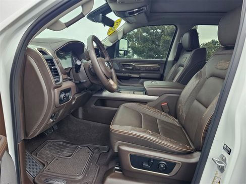 Used 2025 RAM 1500 Limited image 11