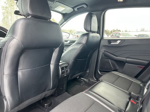 Certified 2023 Ford Escape ST-Line image 13