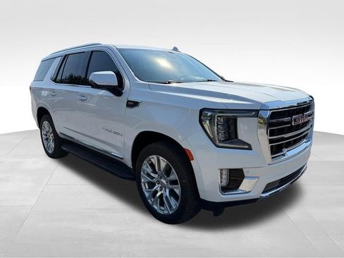 Used 2021 GMC Yukon SLT w/ SLT Luxury Plus Package AWD/4WD image 3