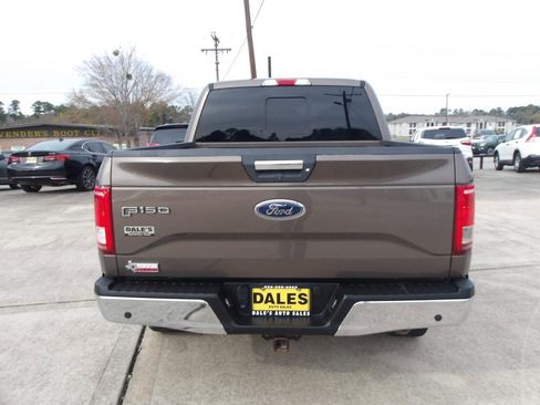 Used 2017 Ford F150 XLT w/ Equipment Group 302A Luxury image 12