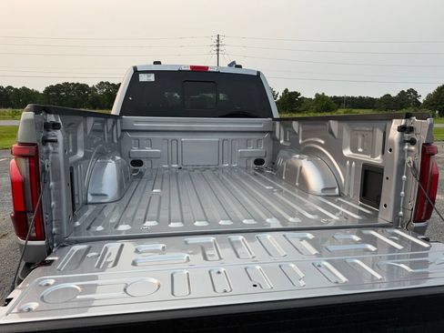 New 2026 Ford F150 Lariat w/ Equipment Group 502A High AWD/4WD image 21