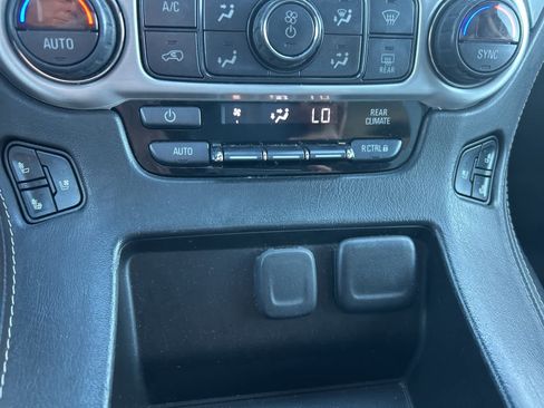 Used 2018 GMC Yukon SLT w/ Open Road Package image 46