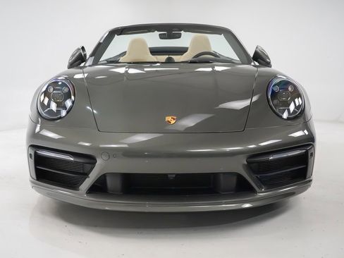 Certified 2022 Porsche 911 Carrera S image 6